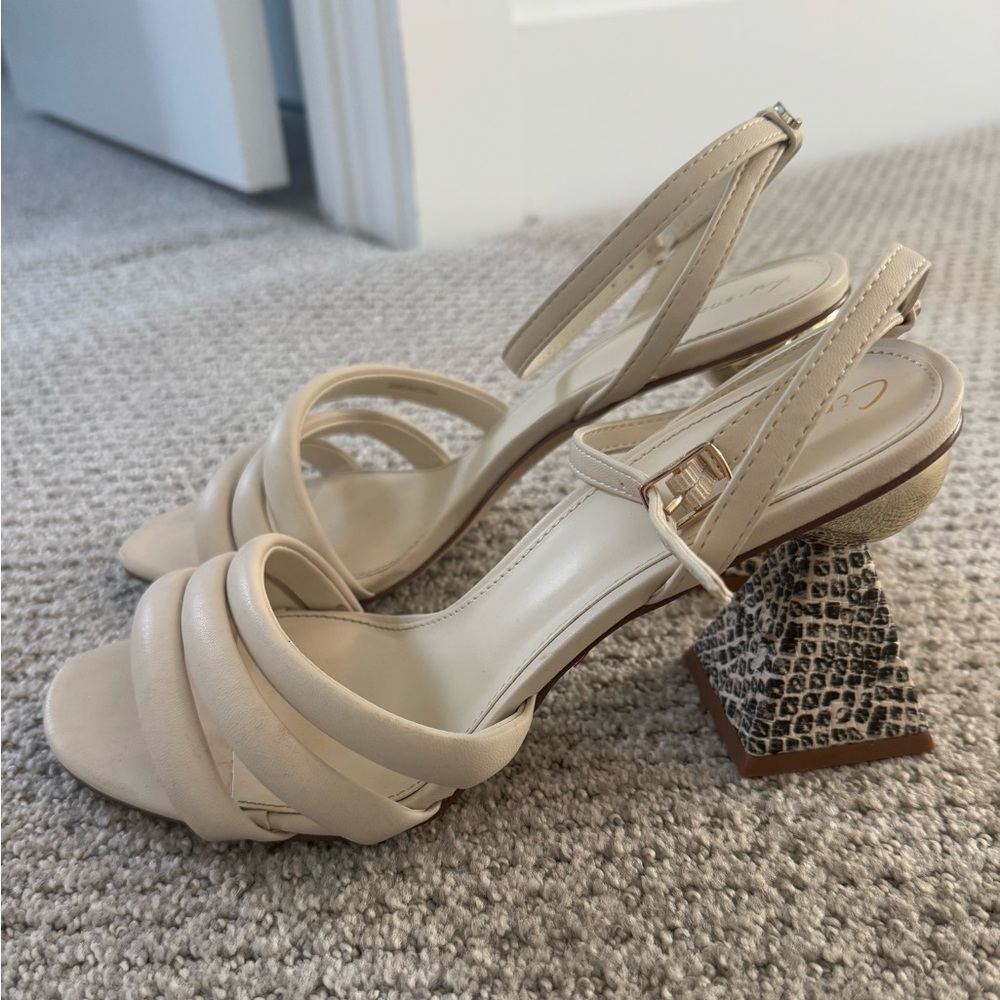 Circus by Sam Edelman Bobbie Sandals